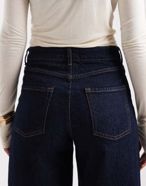 Pieces – Barrel-Jeans in dunklem Indigoblau, 4 von 5