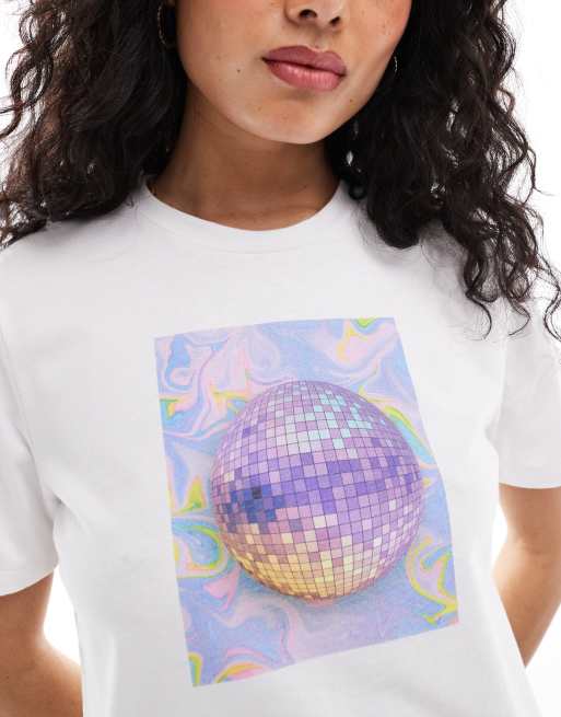 Pieces – Biały krótki T-shirt z nadrukiem kuli dyskotekowej, 3 z 4