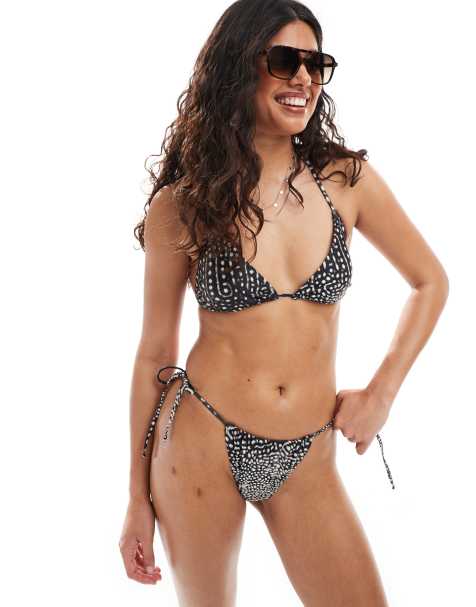 Pieces bikini bottoms co-ord in stingray print