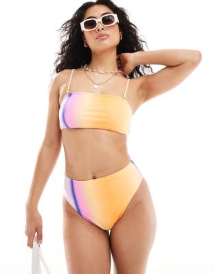 Pieces - Bikinihose in Blazing-Orange mit Farbverlauf und hoher Taille