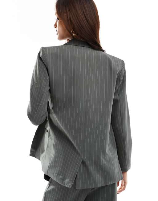 Pieces - Blazer d'ensemble ajusté à fines rayures - Anthracite, 4 de 4