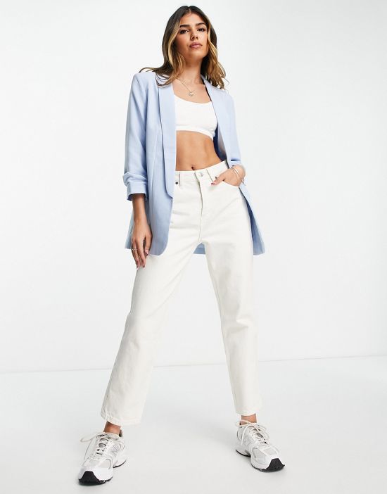 https://images.asos-media.com/products/pieces-blazer-with-ruched-sleeves-in-baby-blue/203006316-3?$n_550w$&wid=550&fit=constrain