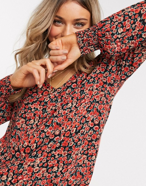 Pieces blouse in red ditsy floral