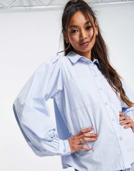 Pieces – Bluse in Blau mit Faltendetail