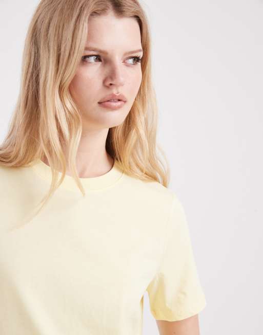PIECES boxy T-shirt in pale yellow, 3 of 4