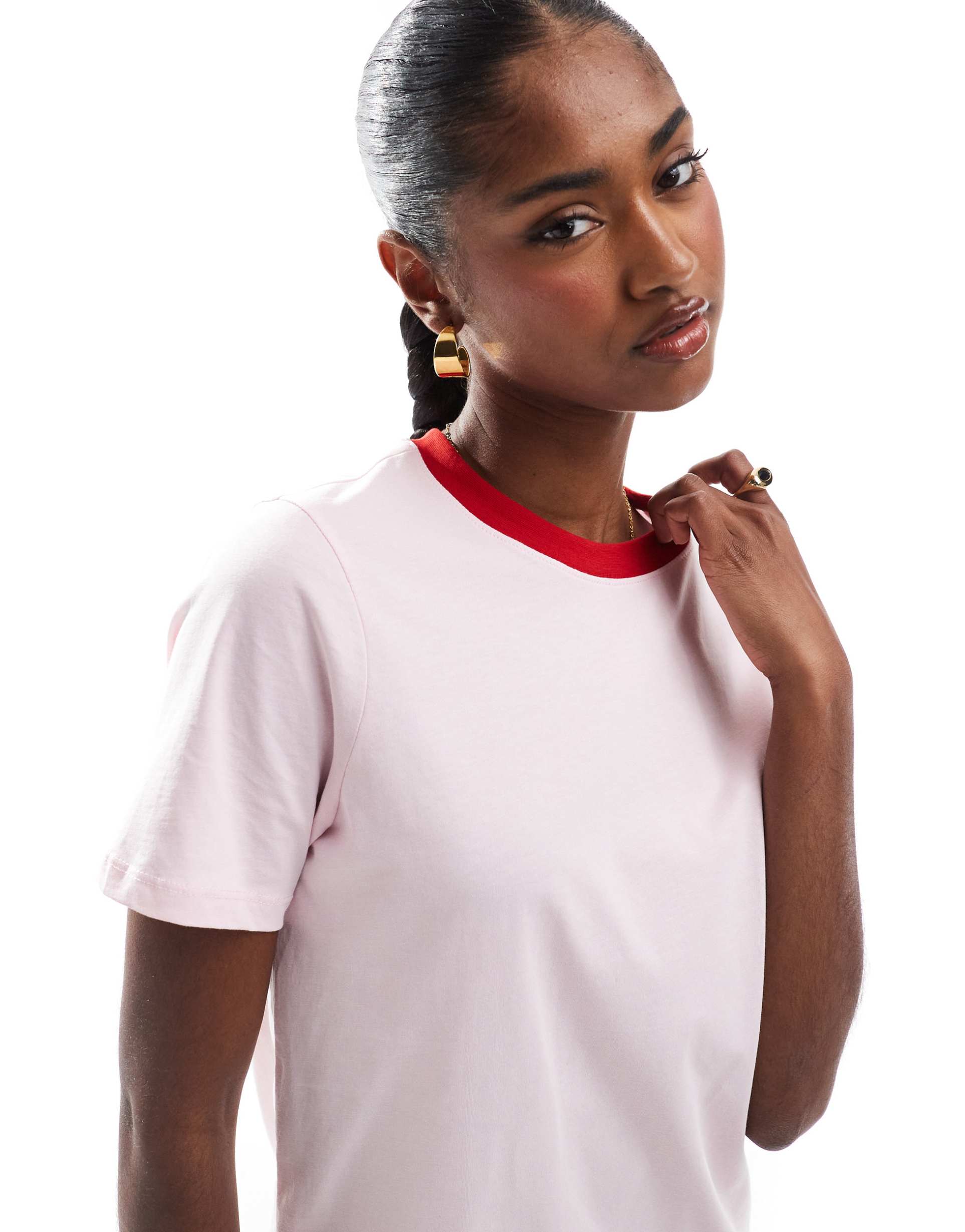 pieces boxy t-shirt in pink with red trim