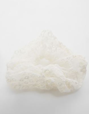 Pieces Broderie Detail Large Scrunchie