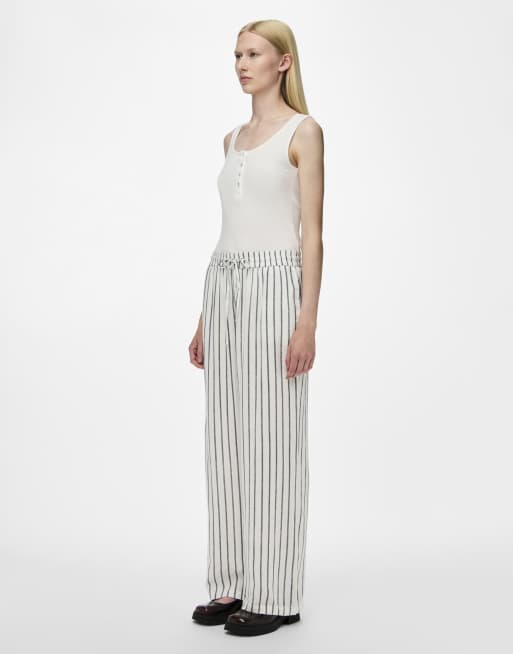 Pieces - Broek met wijde pijpen in helderwit