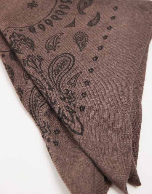 Pieces brun scarf med svart paisleymönster, 2 av 3