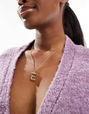 bubble initial 'E' necklace in gold