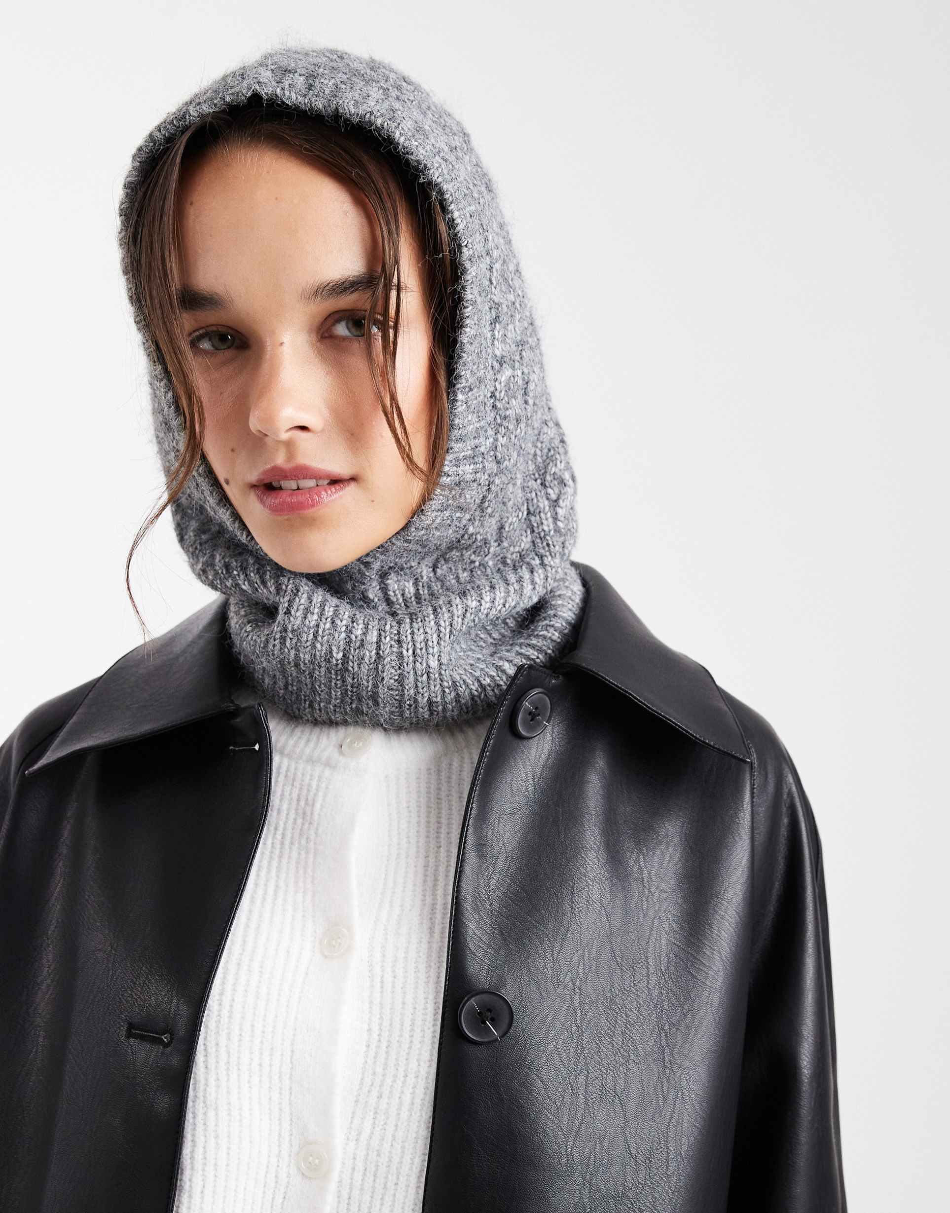 pieces cable knit balaclava in dark gray melange