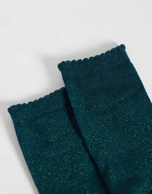 Pieces - calcetines brillantes en verde oscuro, 2 de 3
