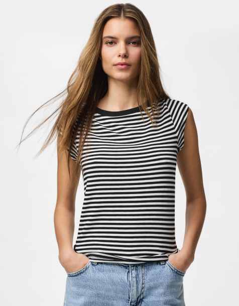 Pieces Cap sleeve top in black1 - view 1