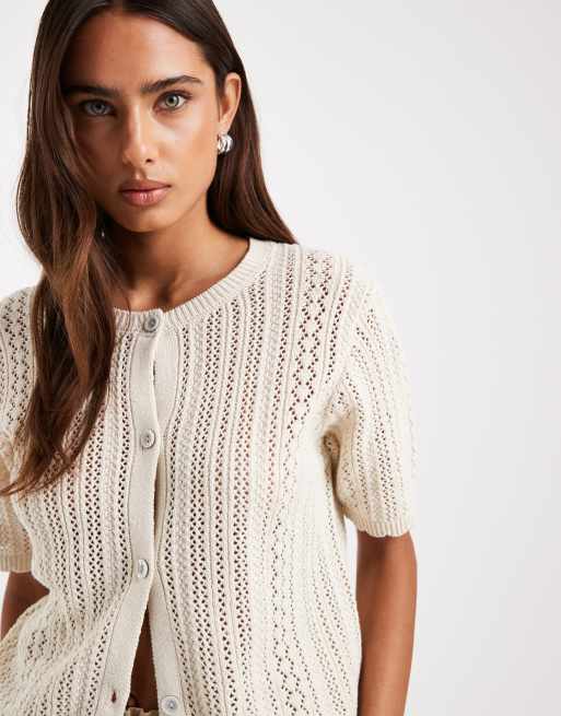Pieces - Cardigan a maniche corte in maglia traforata color panna betulla, 4 di 4
