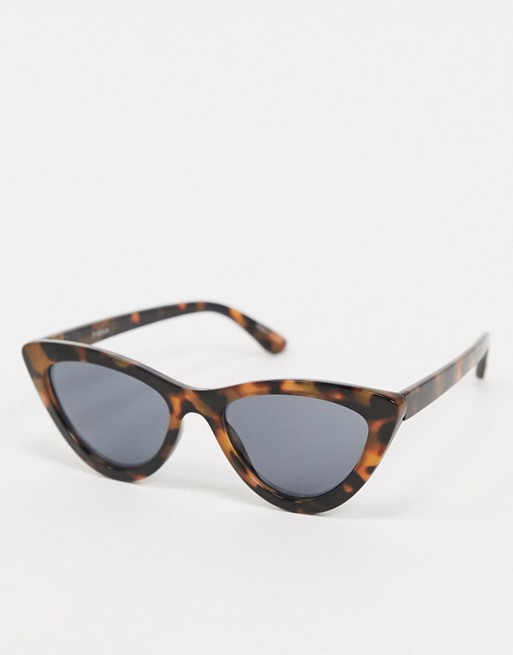 Pieces cateye sunglasses in tortoise shell