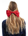 [Pieces] Pieces Christmas satin bow hair slide in red One Size RED