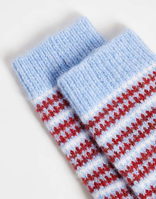Pieces chucky knitted socks in light blue and red pattern, 3 of 3