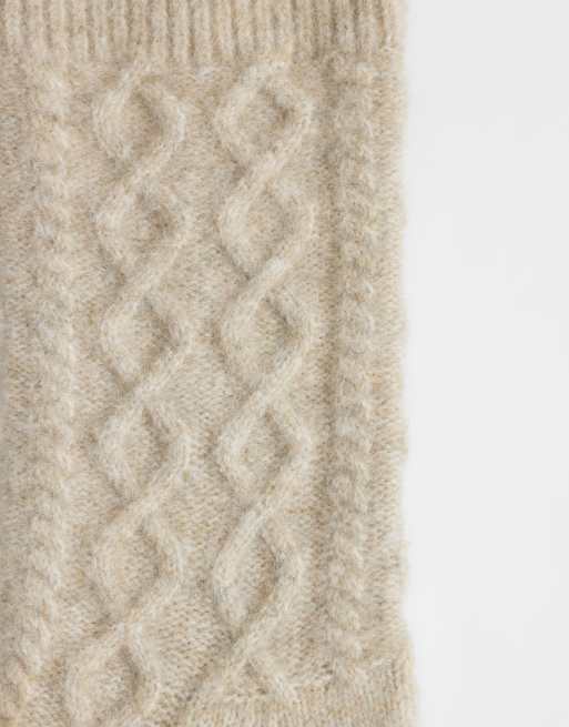 Pieces chunky cable knitted ankle socks in beige, 3 of 3