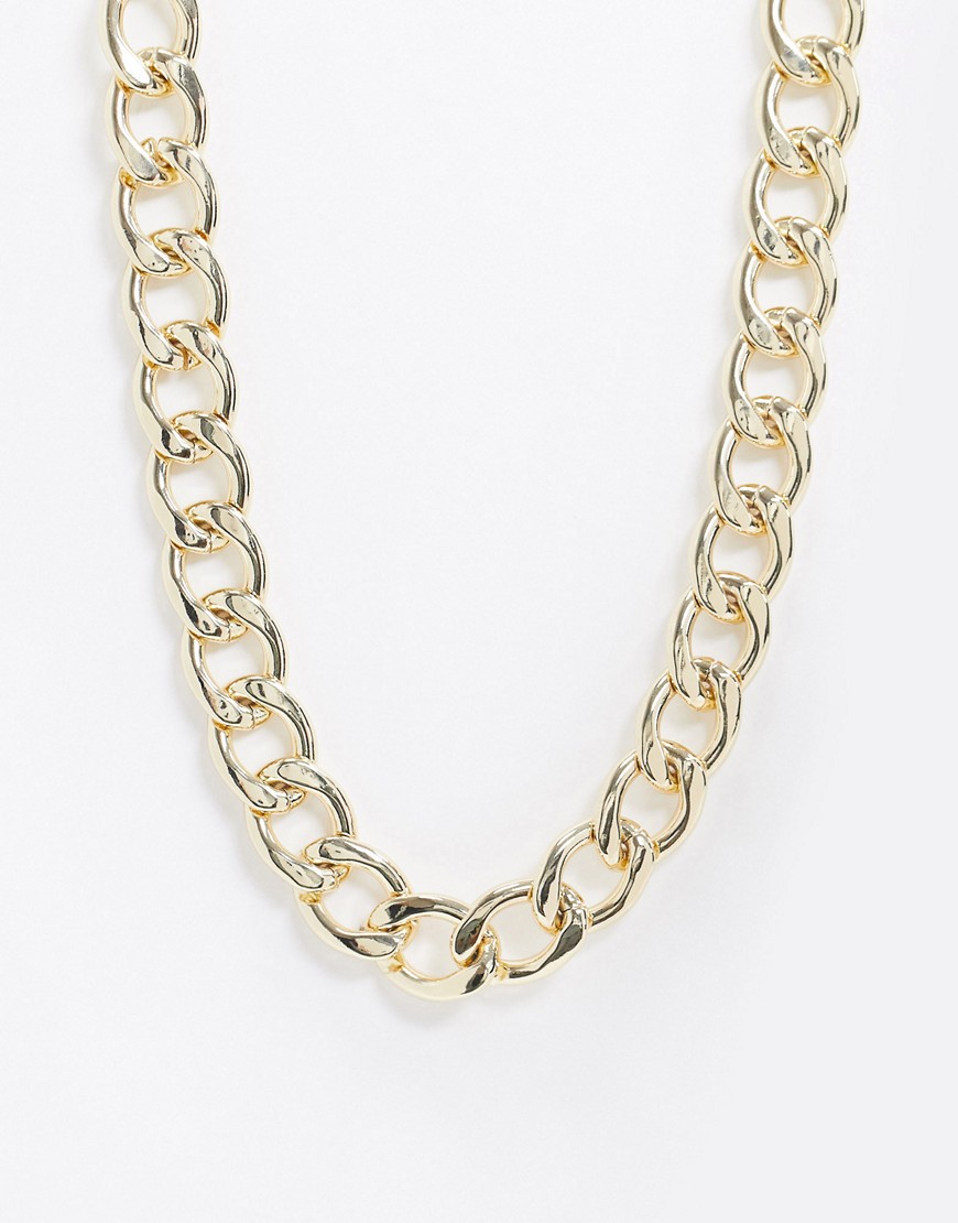 Pieces chunky chain necklace in gold