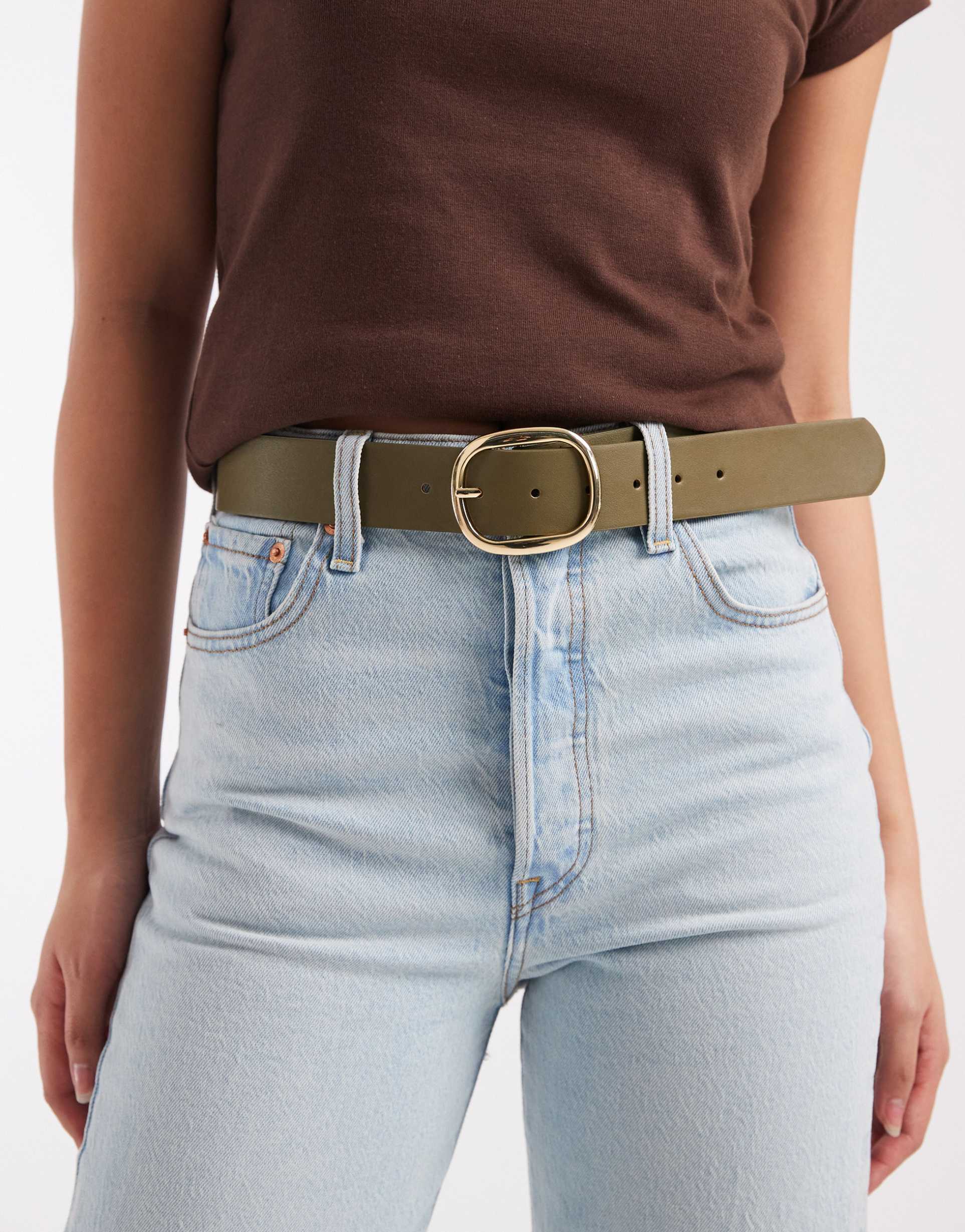 pieces chunky gold-tone buckle belt in olive green
