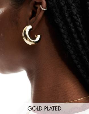 chunky hoop earrings in gold