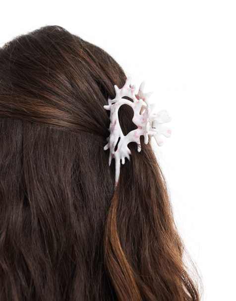 Pieces conch shell claw clip in lilac multi - view 1