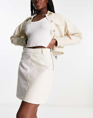 contrast denim mini skirt in white & cream-Multi