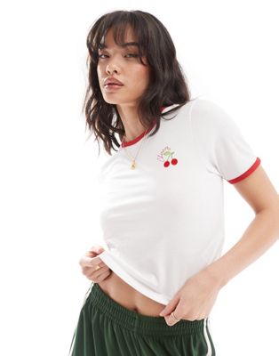 Pieces Contrast Trim Cropped T-shirt With 'cherry' Print In White