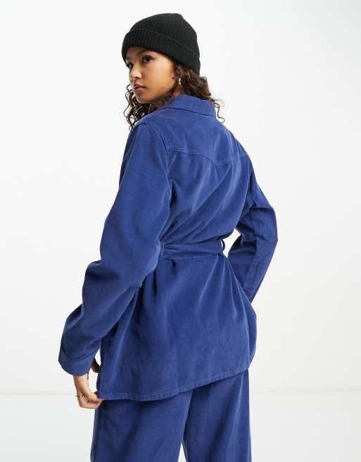 Pieces – Cordjacke in Königsblau mit Bindegürtel, Kombiteil ASOS