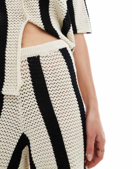 Pieces crochet knit shorts in black and white stripes - part of a set, 5 of 5