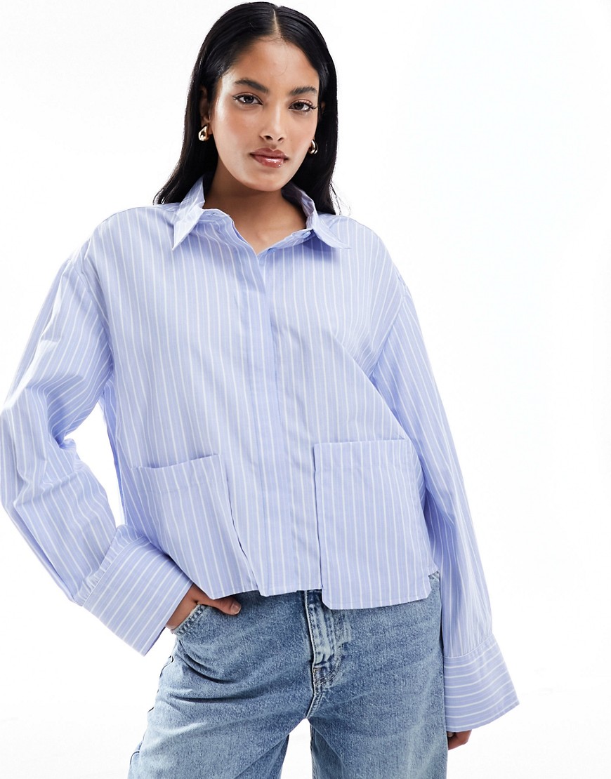 Pieces cropped shirt in blue stripe