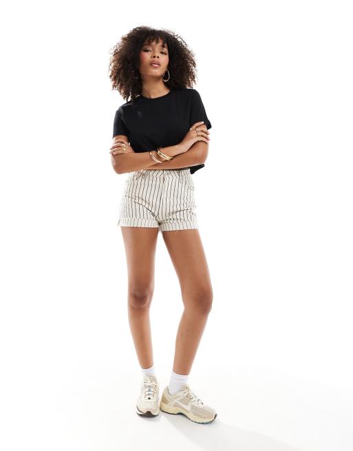Pieces cropped t-shirt in black, 4 of 4