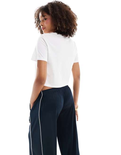 Pieces cropped t-shirt in white, 2 of 4