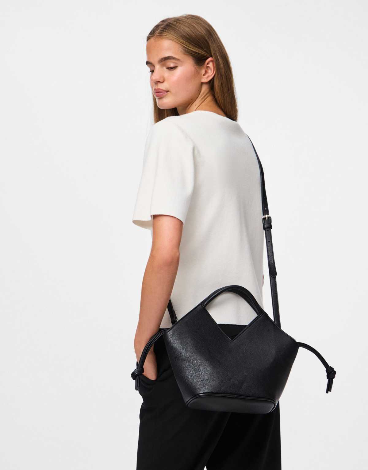 Pieces Crossbody bag in black