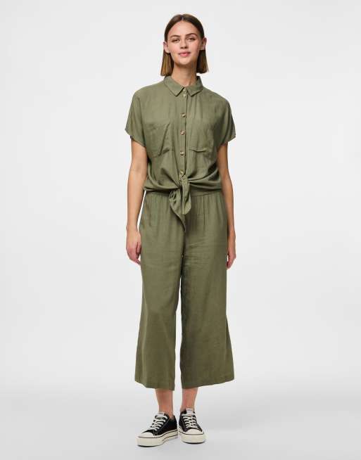 Pieces – Culottes in kräftigem Flechtengrün