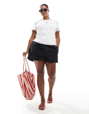 PIECES PLUS PIECES CURVE BABY TEE WITH EMBROIDERED CHERRY GRAPHIC 