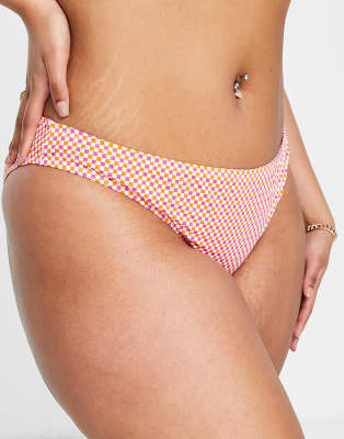 Pieces Curve bikini brief in pink checkerboard - ASOS Price Checker