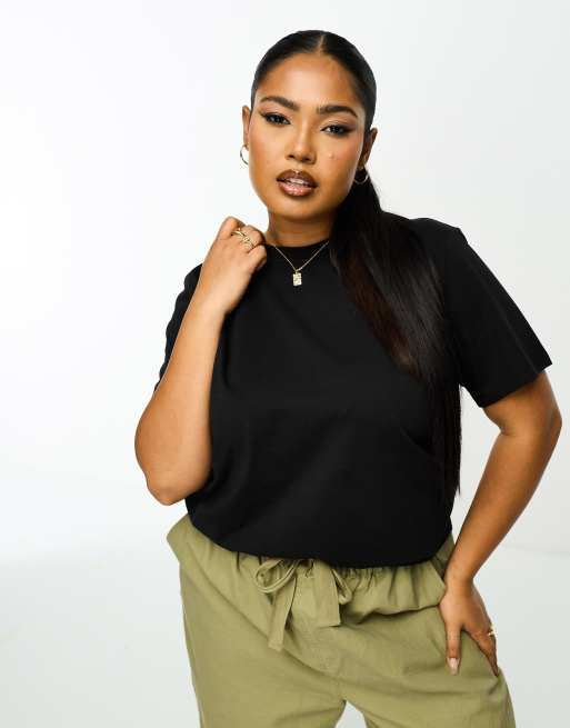 Pieces Curve boxy t-shirt in black