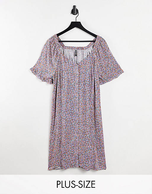 Pieces Curve button through smock dress in ditsy floral
