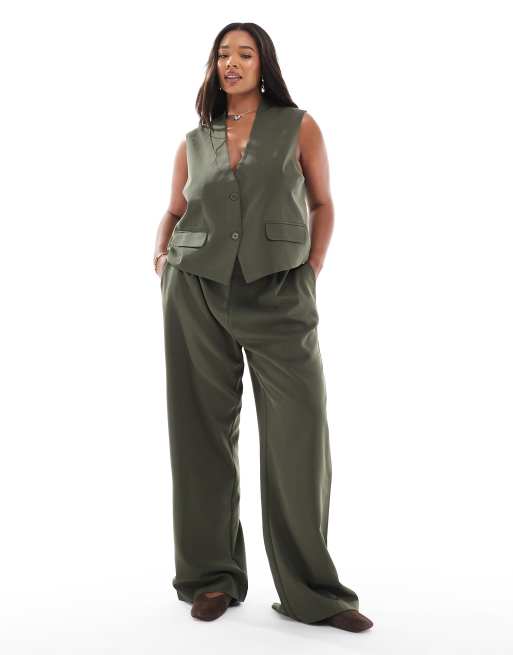 Pieces Curve - Completo sartoriale kaki con gilet e pantaloni multiposizione con bottoni