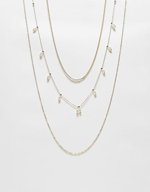 Pieces Curve - Confezione da 3 collane multifilo color oro con dettagli con perle sintetiche
