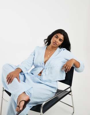 Pieces Plus Pieces Curve Crinkle Cotton Tie Front Long Sleeve Top In Blue