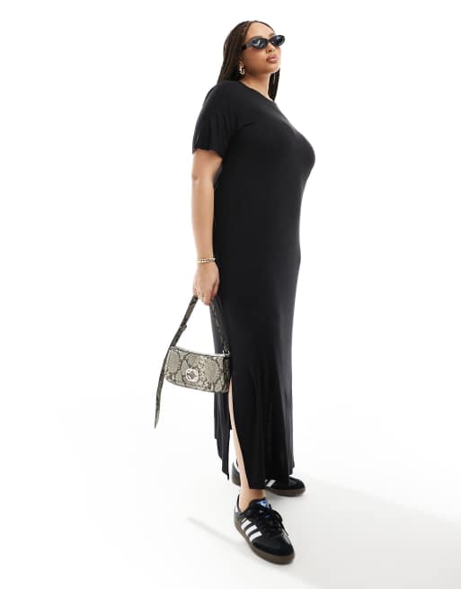 Pieces Curve – Czarna sukienka t-shirtowa maxi