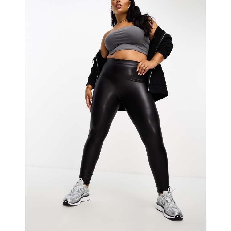 Pieces Curve faux leather leggings in black