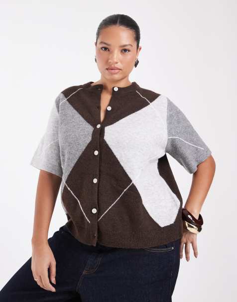 Pieces Curve gilet en maille à manches courtes à motif argyle marron - view 1