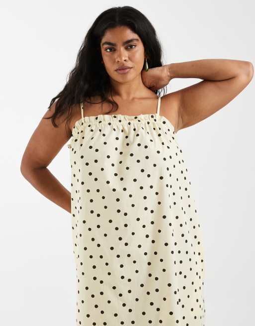 Pieces Curve - Gul og brun cami-maxikjole med polkaprikker i bomuld, 2 af 4