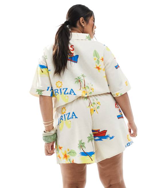 Pieces Curve high rise shorts in cream based conversational print - part of a set, 2 of 5