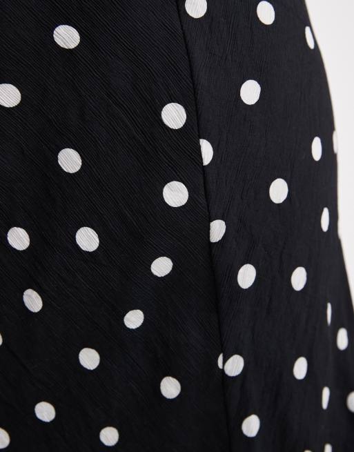Pieces Curve jupe longue en satin à pois blancs, 4 de 5