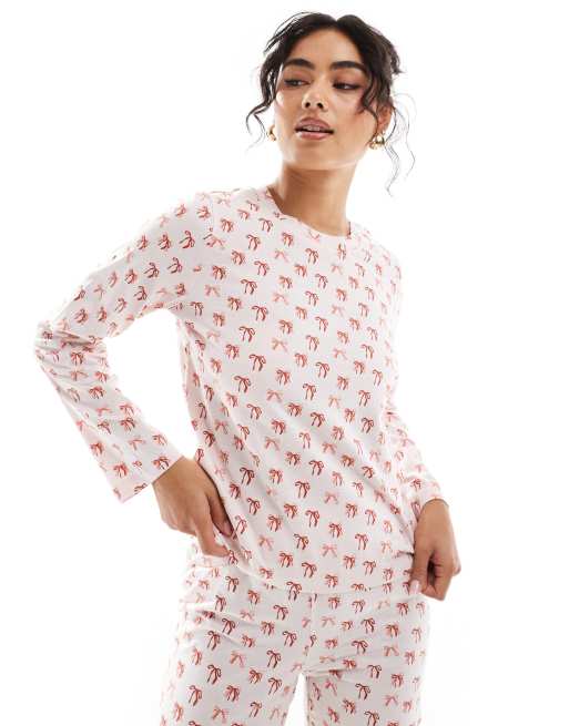 Pieces Curve - Kerst - Pyjamaset met lange mouwen en strikjesprint in roze, 2 van 4