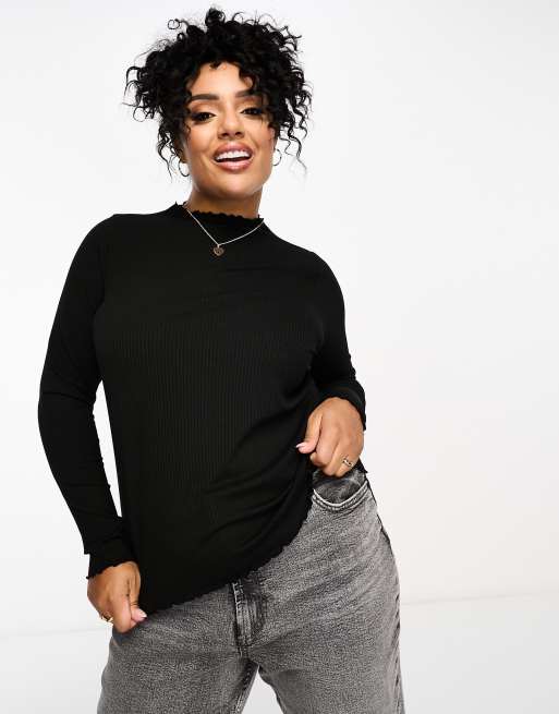 Pieces Curve lettuce edge top in black | ASOS